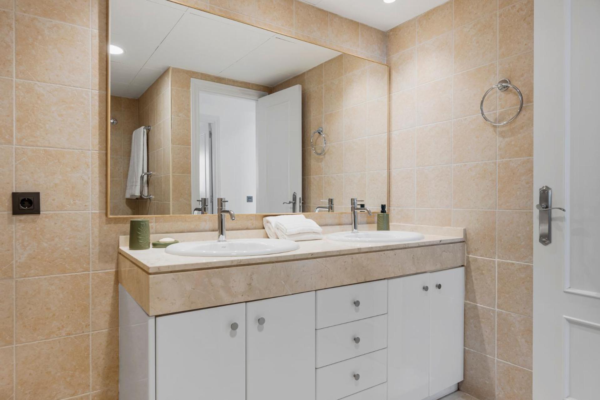 Sky And Sea Estepona Penthouse ภายนอก รูปภาพ