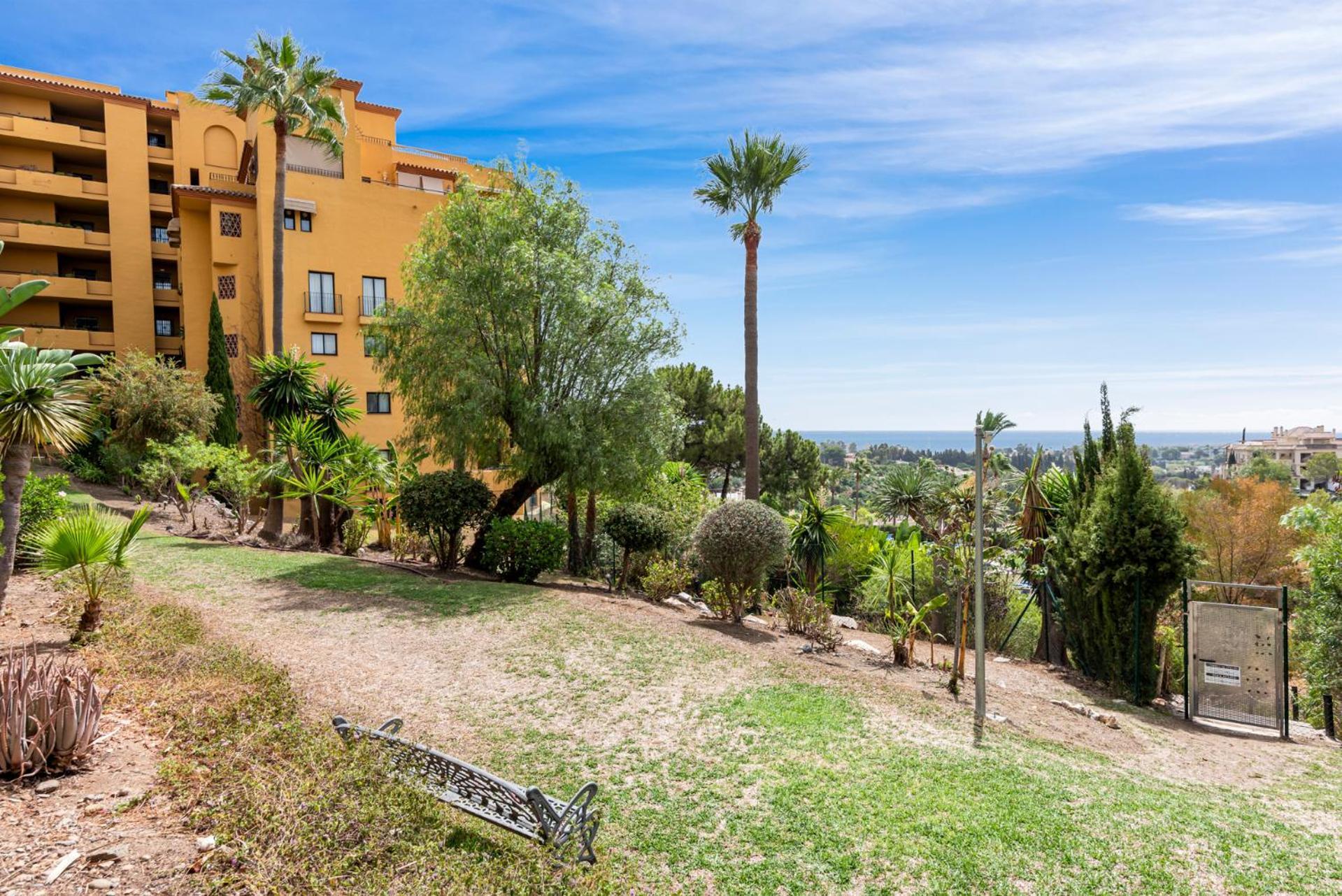 Sky And Sea Estepona Penthouse ภายนอก รูปภาพ
