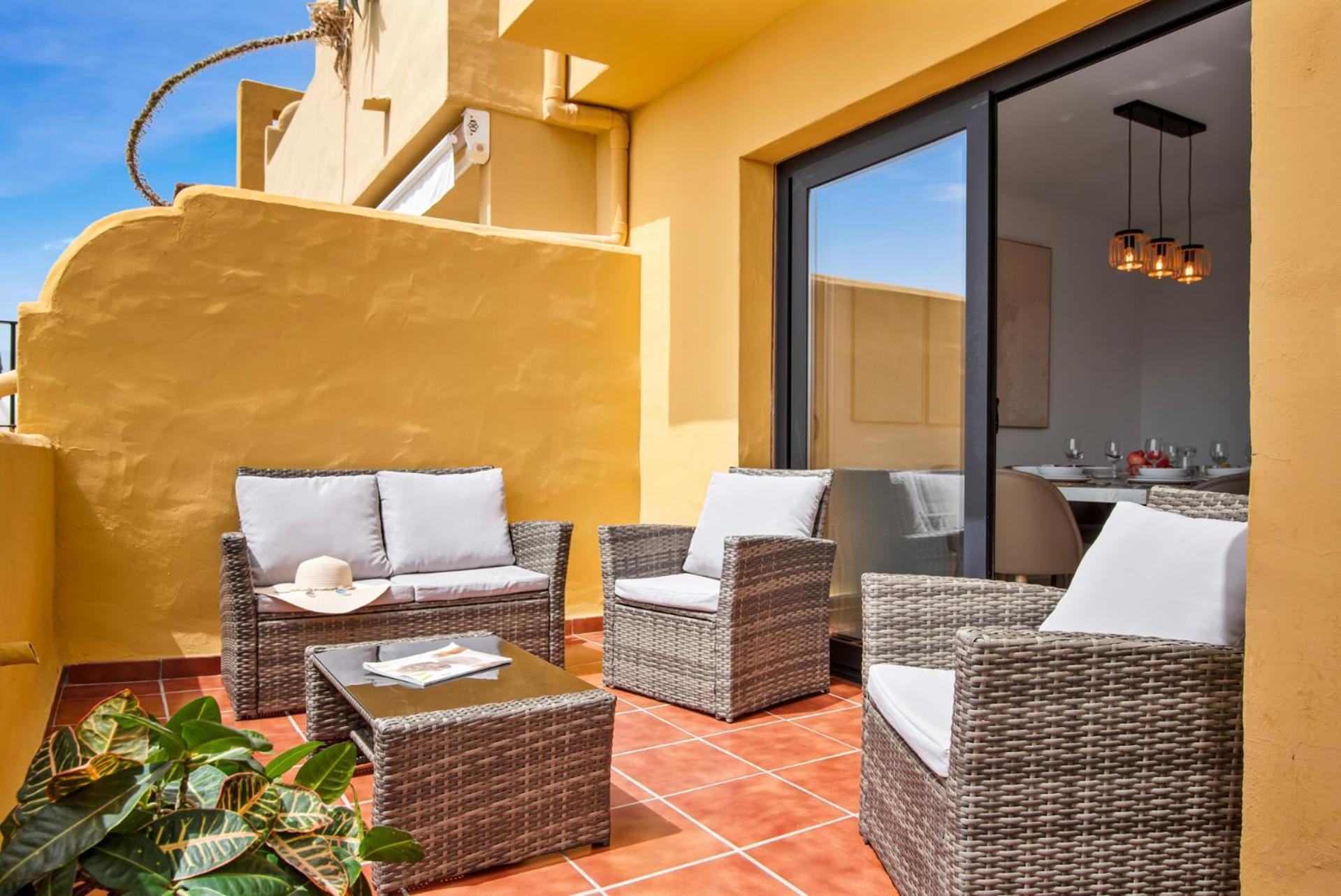 Sky And Sea Estepona Penthouse ภายนอก รูปภาพ