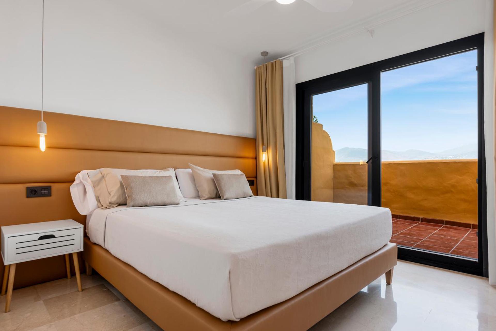 Sky And Sea Estepona Penthouse ภายนอก รูปภาพ